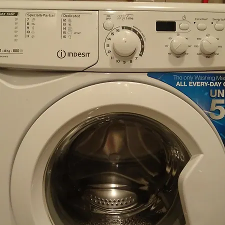 Lägenhet Quiet In Center, Free Private Parking *