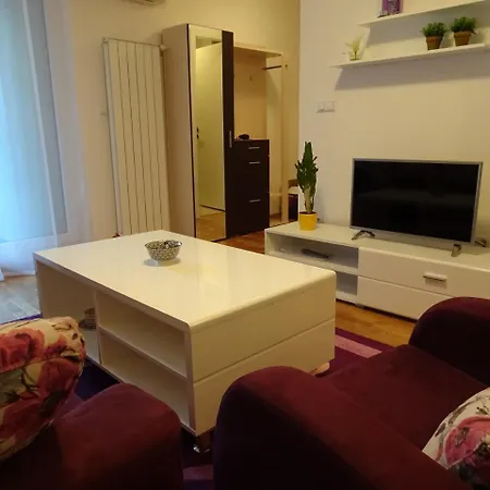Quiet In Center, Free Private Parking Saraievo