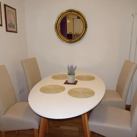 Quiet In Center, Free Private Parking Sarajevo