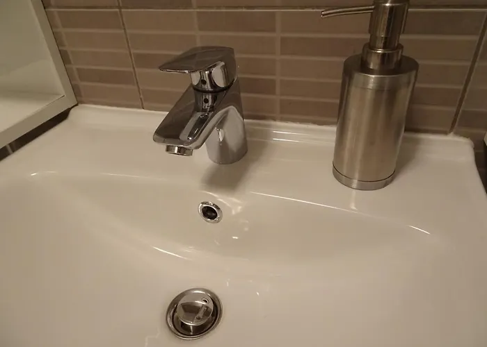 Apartment Quiet In Center, Free Private Parking *