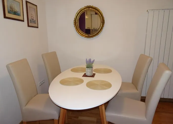 Quiet In Center, Free Private Parking サラエヴォ