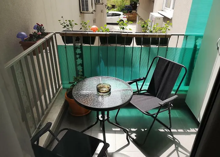 Quiet In Center, Free Private Parking Sarajevo